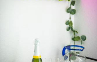 Lux 3 bedroom townhouse 1 block from the beach - Photo 15