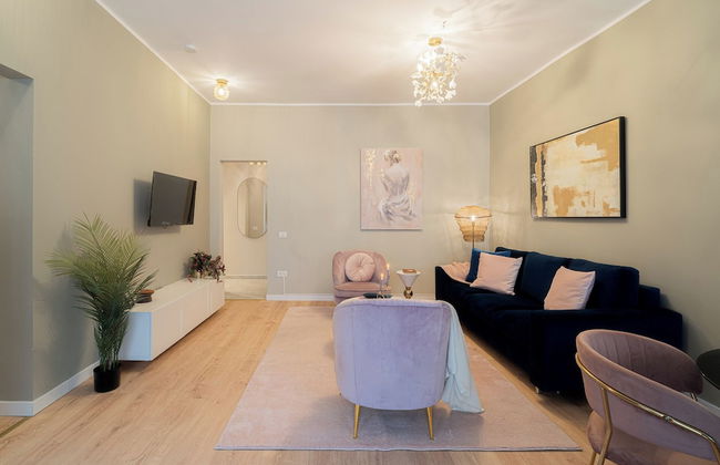 Designer 2-Bedroom Flat with Balcony & Full Amenities Steps from Piata Universitatii - Foto 23