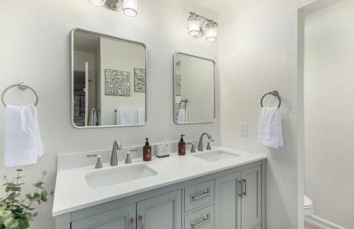 Glenbrook - Free Heated Pool - Hot Tub - Fire Pit - Foto 17