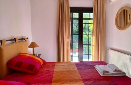 VOLENDAM 18 Planta baja con piscina privada - Foto 19