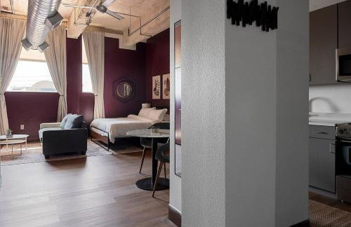 Downtown Loft no 307 - Photo 13