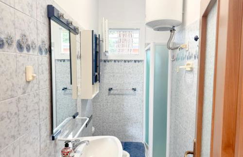 Intera casa, 100 m dal mare, grande giardino - Photo 17