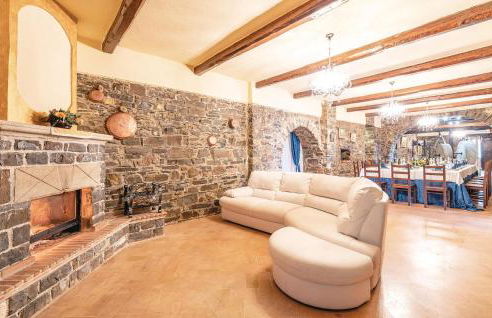 Nice Home In Stella Cilento With Sauna - Photo 3