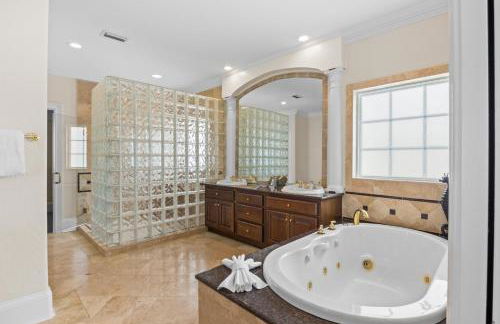 Gulf Front, Pool, Hot Tub- 2 Kitchens - Elevator - Foto 33