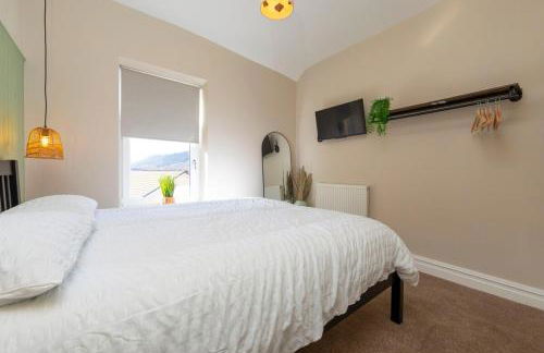 Sleeps 10 House near Bike Park Wales - Photo 20