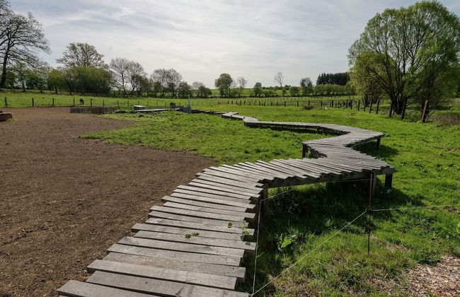 Bertrix Hot Tub & Garden Stay - Foto 23