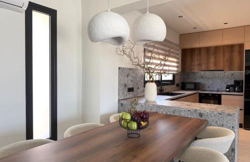 Celeste Luxury Villas - Photo 14