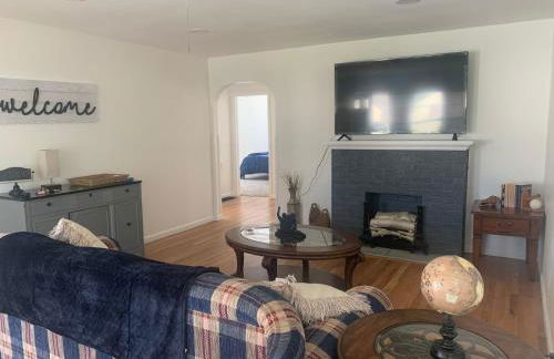 East Side 2BR - 1 BA Newly Remodeled Home - Foto 9