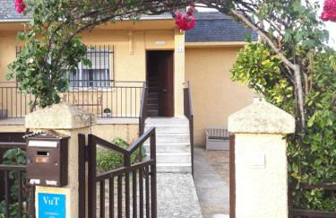 Casa Rural Alameda con chimenea y jardín - Photo 1