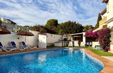 Casa Ignatz 5 Bed Luxury Villa with Private Pool - Foto 1