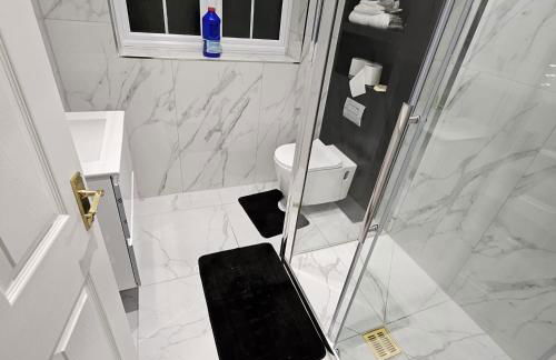 Vancouver Place - Photo 27