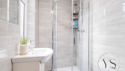 Bright Studio 2B in Longton Near Alton Towers with Free Wi-Fi and Smart TV - Foto 4