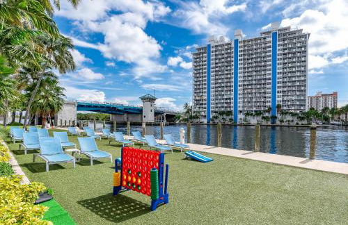 Amazing Intracoastal Views - Walk to the Beach! - Foto 23