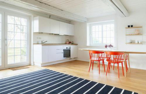 Thatched Home With Large Garden Near North Sea - Foto 7