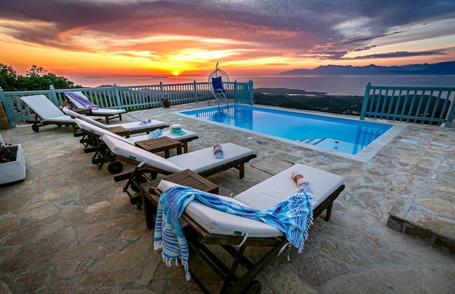 Villa Orizontas Corfu, Private Villa With Breathtaking Views - Foto 1