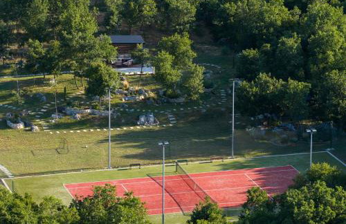 Villa Nella Foresta with private 66sqm heated pool, Whirlpool, Tennis court, Gym, Billiards, 4 en-suite bedrooms - Foto 44