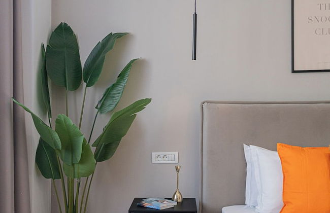 Playful & Trendy 2BR on Regina Elisabeta, Steps to Cismigiu Gardens | Bathtub & Boulevard Views - Foto 7