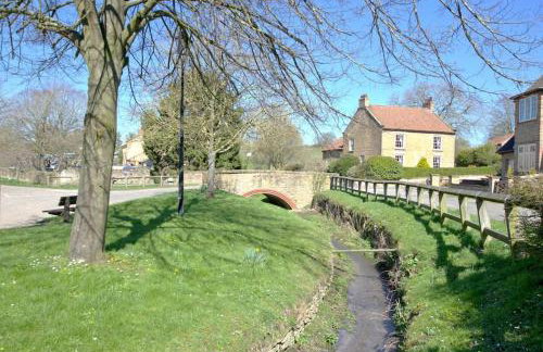 The Snug at Ruston, Cosy Dog Friendly Cottage - Foto 10