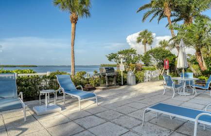 Waterfront, Spa, Pool, Private Paradise on Longboat Key - Photo 41