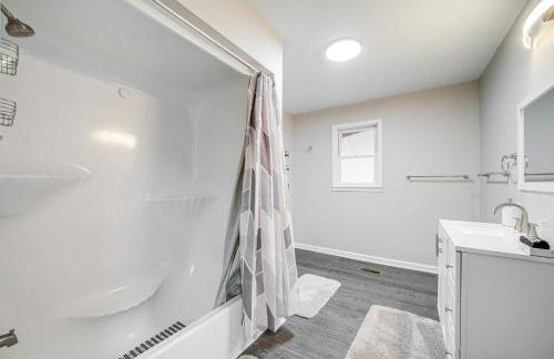 Hot Tub, Game Room and Fire Pit Canton Log Cabin - Foto 22