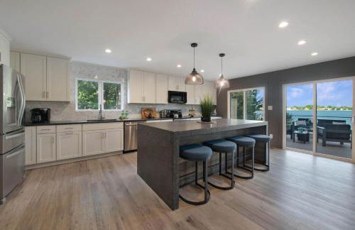 Lakeshore Adrift - Foto 9