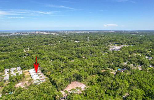 SunRay Cottage - Minutes to Downtown & Beaches - Foto 23