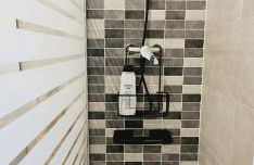 Premium refurbished apartment in Barcelona city center - Photo 18