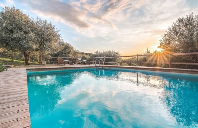 Farmhouse in Tuscany With Pool Near Montecastello - Foto 21