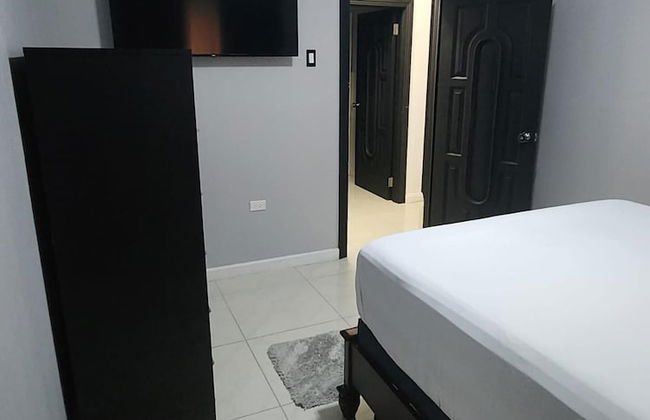 Impeccable 2-bed Apartment in Kingston With Pool - Foto 3