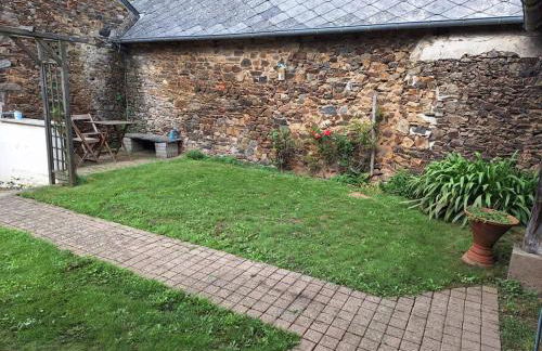 Maison en pierre proche mer, commerces et bus - Foto 9