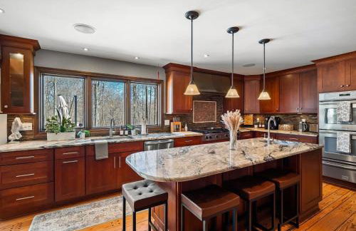 Unique Estate 5 Bedrooms Fire Pit Sleeps 10 - Foto 2