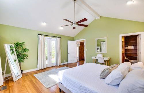 Spacious Prospect Cottage with Deck and Scenic Views - Foto 14