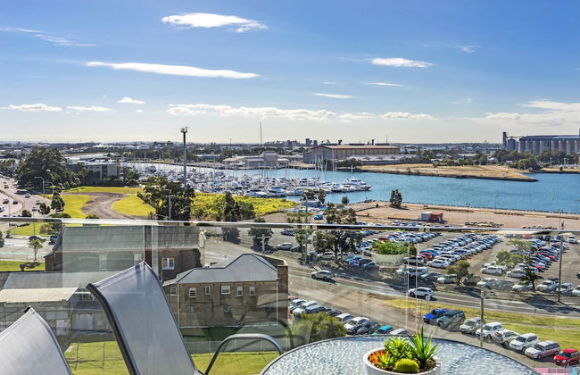 Astra Apartments Newcastle West - Photo 1