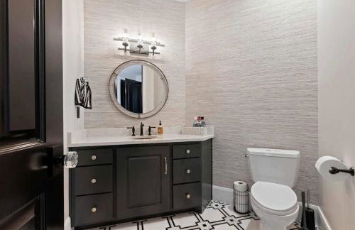 Majesty Estate in Salt Lake with Private Pool and Sport Court - Foto 47