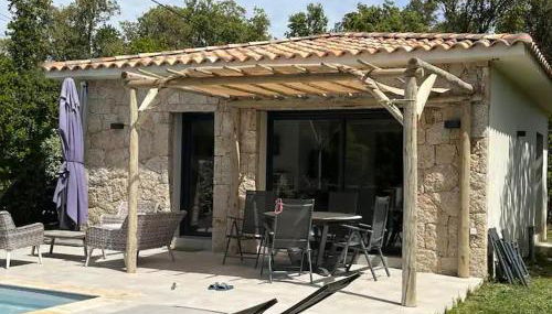 Villa Ucellu sur 600 m2 avec accès mer privilégié et piscine privée chauffée - Foto 4