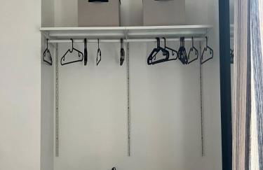 1 Bed Apartment Marple with Work Space - Foto 9