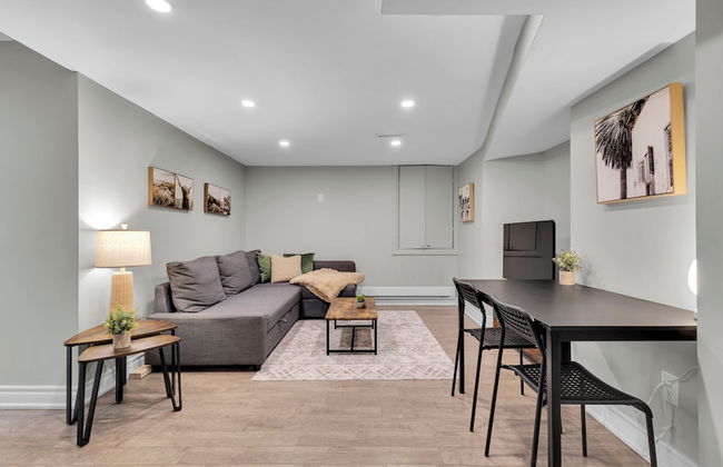 Mississauga Manor - Meadowvale - Foto 67