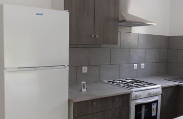 Maison petit ion jean mi et flo - Foto 17