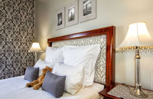 The Minimalist - Photo 16