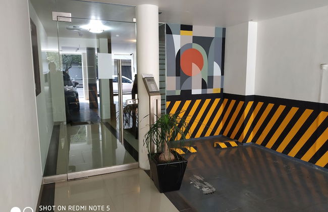 Grupo Kings Suites Alfredo de Musset - Foto 2