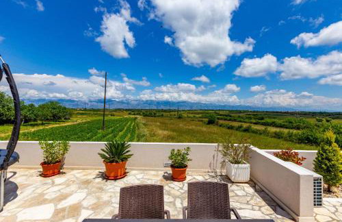 Serene Escape Near Zadar With Private Pool & Charming Outdoor Oasis - Foto 118