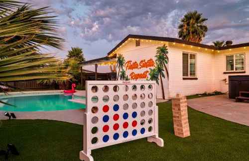 Gorgeous 4-bed home with Golf, Pool, & Hot Tub! - Photo 27