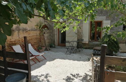 studio au sein d'un mas en Camargue - Photo 1