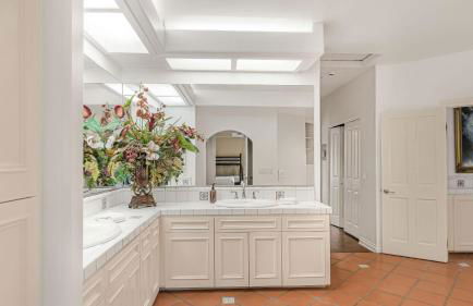 Private Estate w Pool Hot Tub Fire Pit Near Encinitas The Ranch by AvantStay - Foto 28