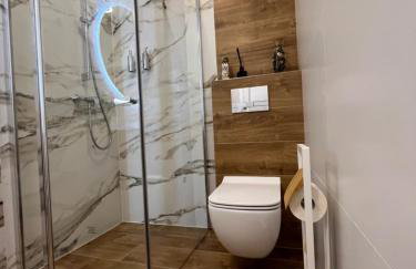 Apartament Słoneczny widok boczny na jezioro - Foto 14