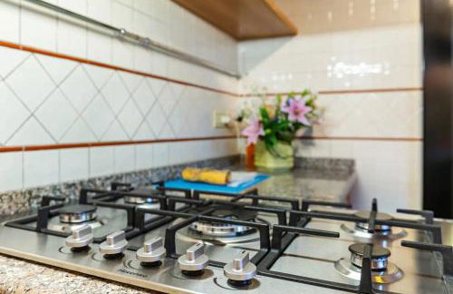 Trilocale in centro con parcheggio gratuito 4 persone - Foto 13