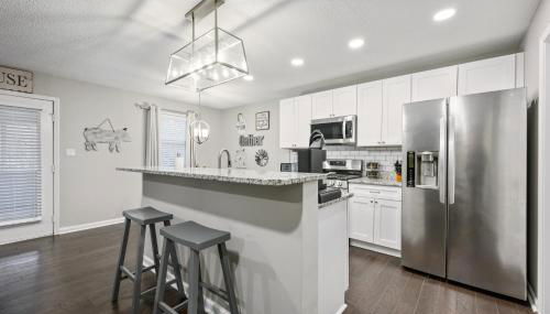 Lots of Hot Spots & Activities Near This Townhome - Foto 3