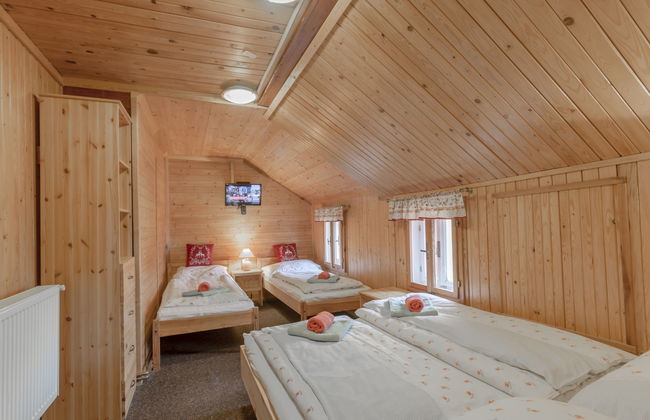 U Dvou vleků - Foto 14