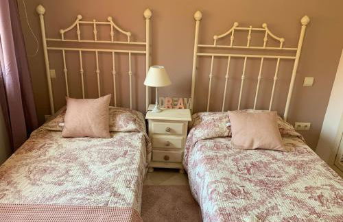 Beachside Apartment in Marbella - Photo 42