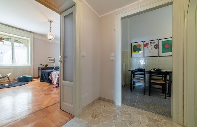 JOIVY Sophisticated Flat W/ Desk - Foto 40